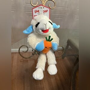 LambChop  Multipet 15”Dog Toy with Squeake  Plush Cuddly New